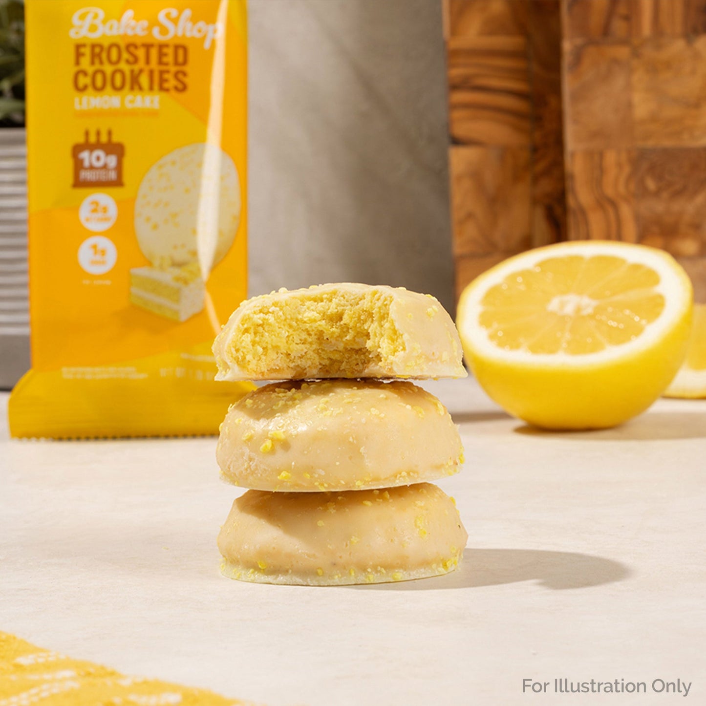 lemon-cake-frosted-cookies-twin-pack-e4 15359_QN_USA_ProductCarouselSet_BakeShop_FrostedCookies_LC_8_TwinPack_Tabletop2_VG_46632012-0cca-437f-adfa-bd301b722a49.jpg